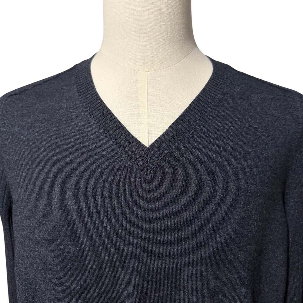 Banana Republic Men's Navy Blue V-Neck Sweater Sz L Preppy Layers Minimalist